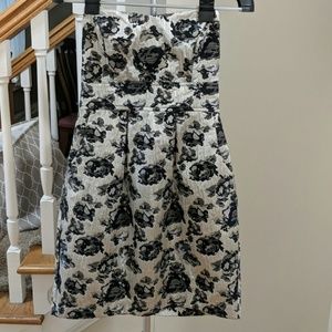 Teeze Me Size 9 Strapless Black & Gold Dress